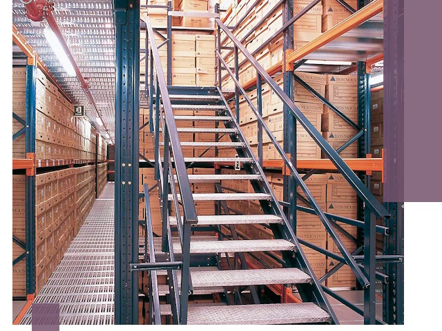 Лестницы складские прочные и безопасные под ключ в Фрязине