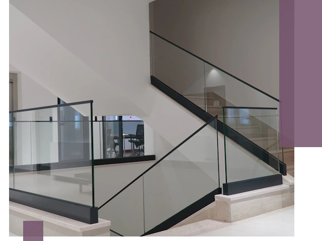 Стеклянные перила премиум-класса с установкой в Фрязине