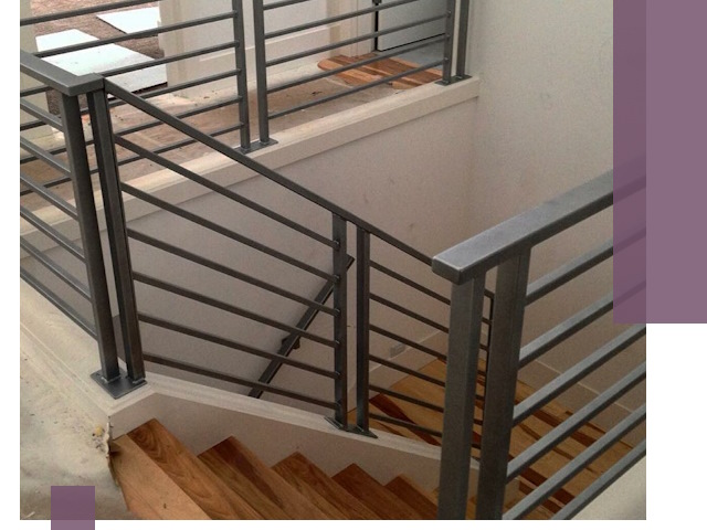 Изготовление поручней из металла и дерева в Фрязине